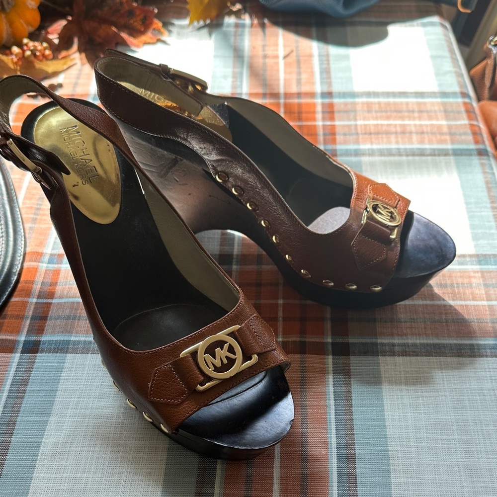 Michael Kors Brown Platform Sandals with Gold Accents